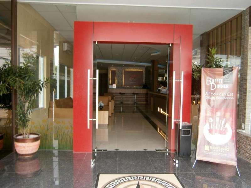Benteng Hotel Pekanbaru Dış mekan fotoğraf